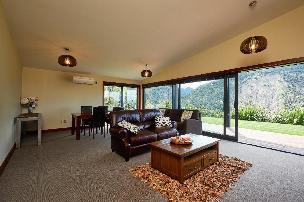 Glencree Luxury Chalets Kaikoura Extérieur photo